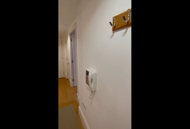 2 Bed 2 Bath Flat Patio Receptionist/Bloomsbury  Main Photo