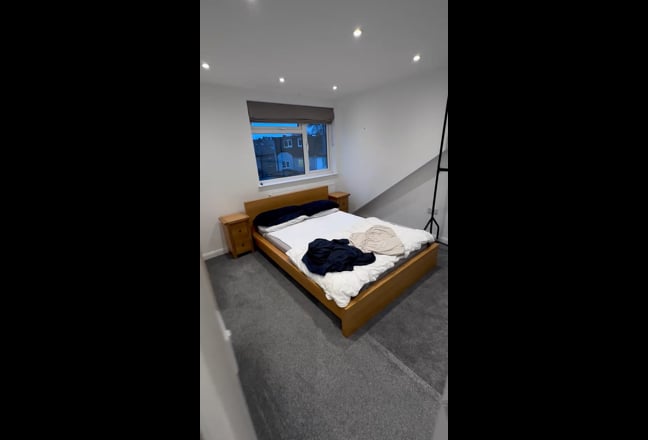 Large En-suite Bedroom for Rent, Bills Inc Main Photo