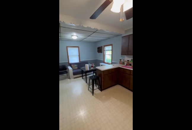 Room for Rent 1st floor  Main Photo