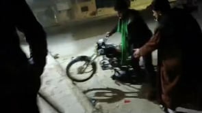 مظاهرة مسائية في إنخل في محافظة درعا واستهدافها من قبل قوات النظام المتمركزة في فرع أمن الدولة