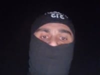 مقطع مصور لمقداد فتيحة خلال أحداث الساحل