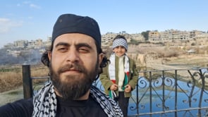 كلمة لقاسم جاموس جانب نواعير حماة مباركاً بالنصر لأهل المدينة