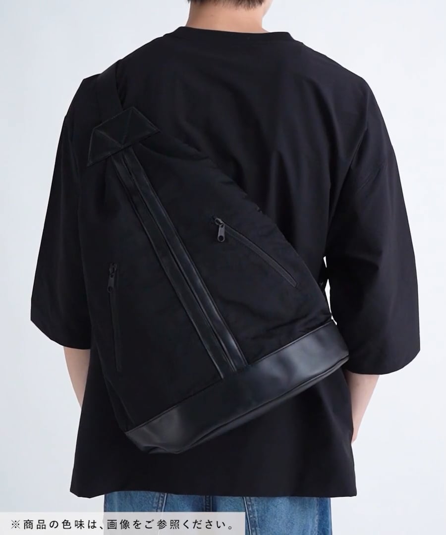 フェイクレザー切替スリングバッグ | [公式]ラコレ（LAKOLE）通販