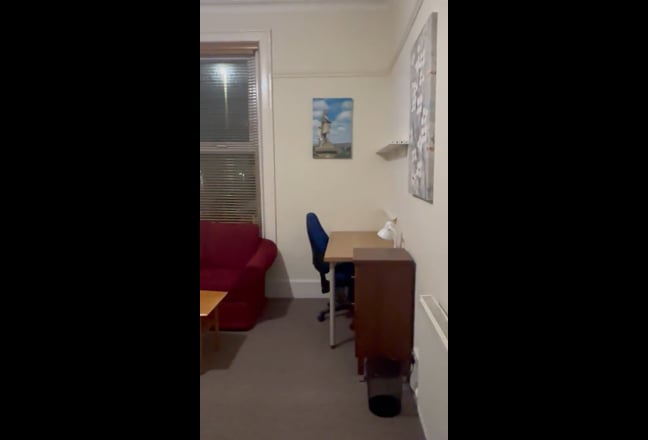 Student rooms  £84.00-£121.50 p/wk  close  to  STC Main Photo