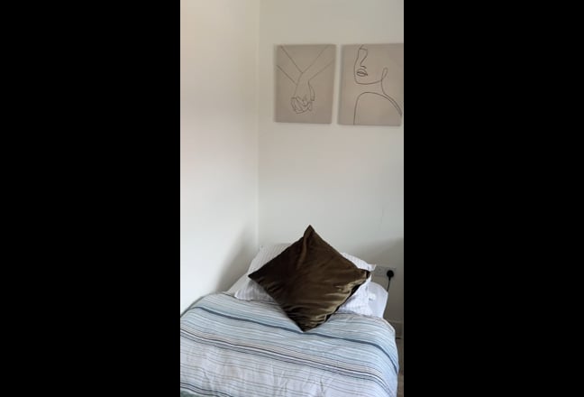 Single Room to Rent – Ashton-under-Lyne Main Photo