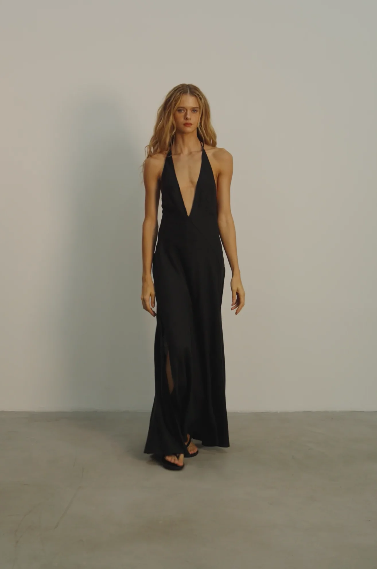 Vestido Longo Marbella Black - ViX Paula Hermanny Brasil