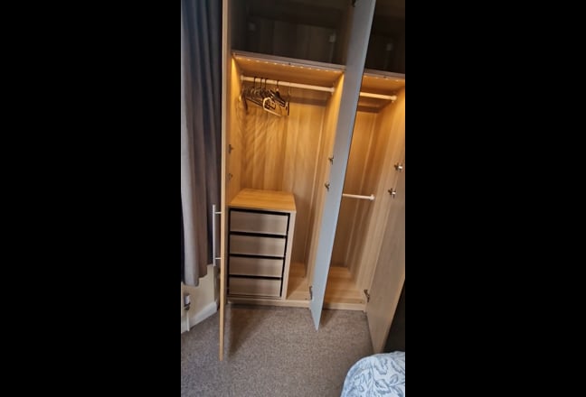 Video 1: Room to rent