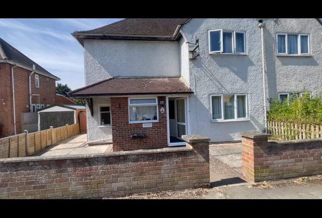 🌟£50 Off 1st Month - Friendly H/S close to SMH🌟 Main Photo