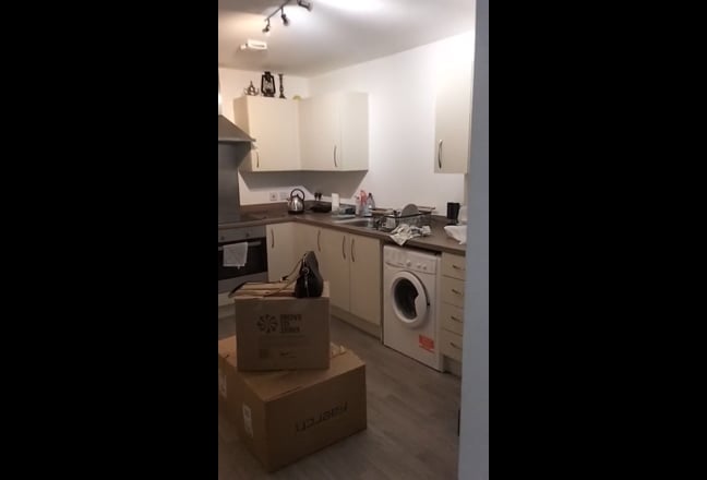 Quite double room in a duplex apartment  Main Photo