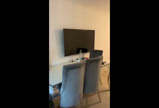 Video 1: Large Double room
