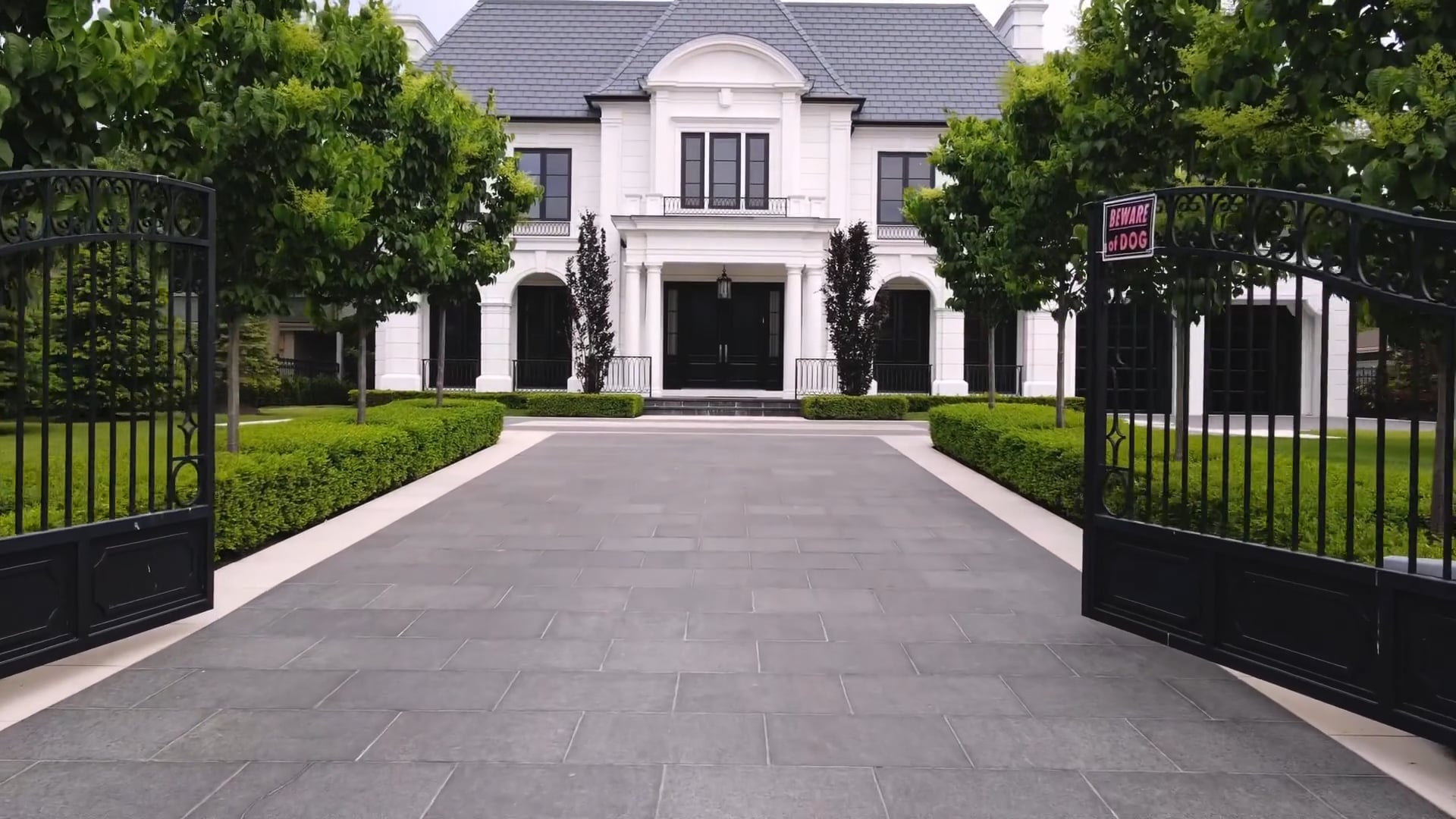 https://i.vimeocdn.com/video/2031727906-5351d2f7362f1288430772a6762788af5e0e53b895cdd5f70b16e291fd236119-d