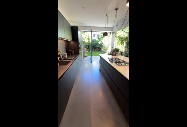 1 Double Room in beautiful house Main Photo