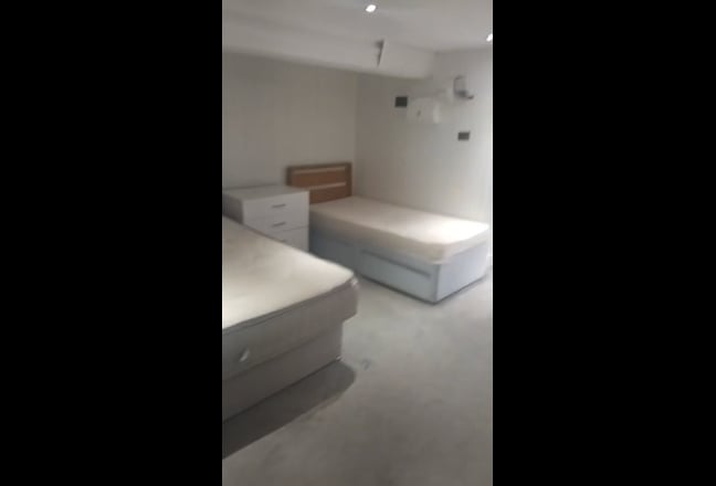 1-Bed basement flat(bills incl) blackburn rd BL1 Main Photo