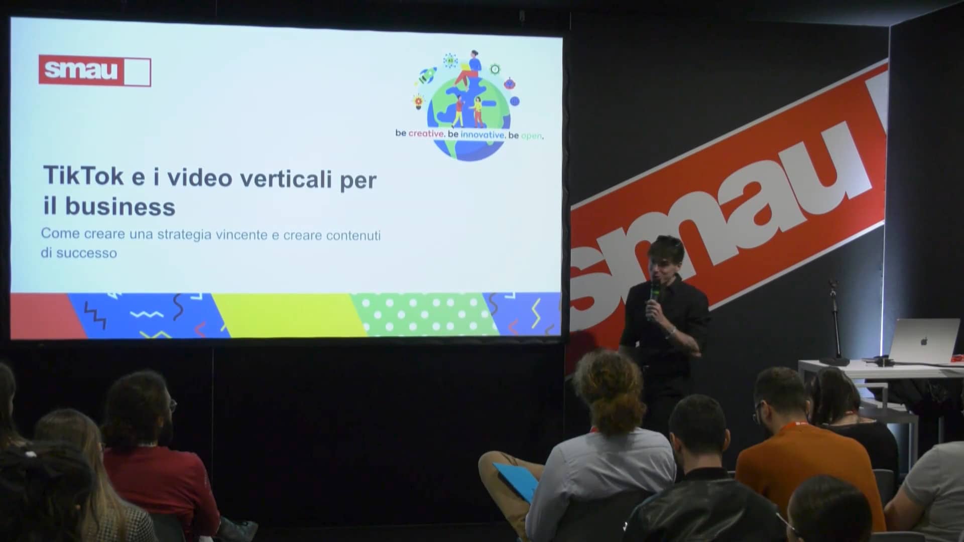 TikTok e i video verticali per il business: come creare una strategia vincente e creare contenuti di successo