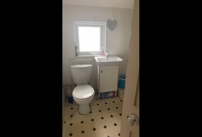 1 Housemate for a House Share wanted Main Photo