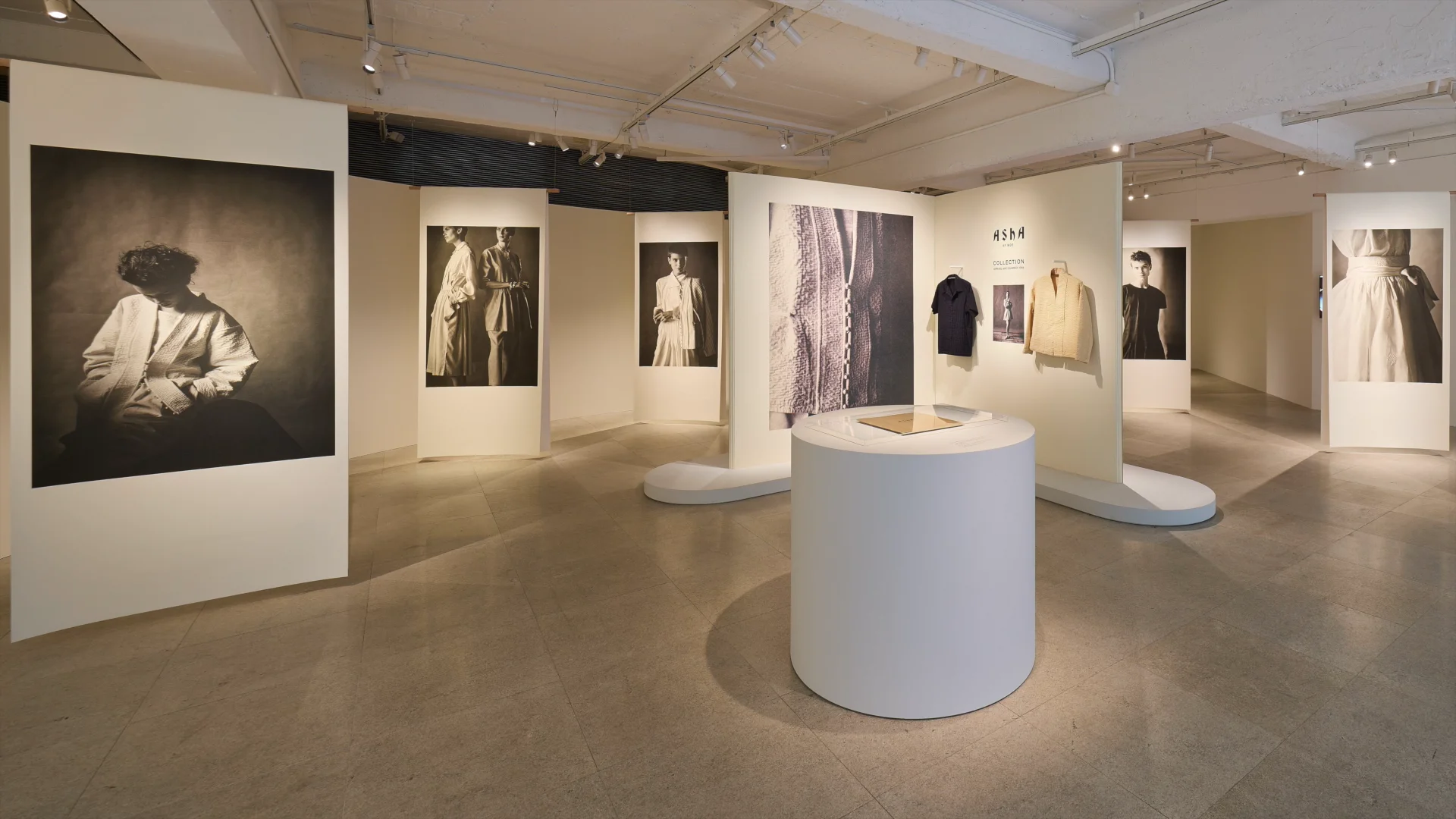 イッセイミヤケ　ISSEY MIYAKE ピアス　リーフ　シルバー ISSEY MIYAKE U.S.A. | Official Website – isseymiyake.com