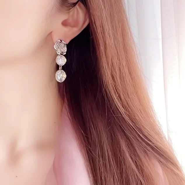 ゆい⭐️天然石ピアス5023⭐️1点もの ピンクジェイド スワロフスキー 楽天市場】天然石 風鈴みたいな涼し気ピアス フローライト