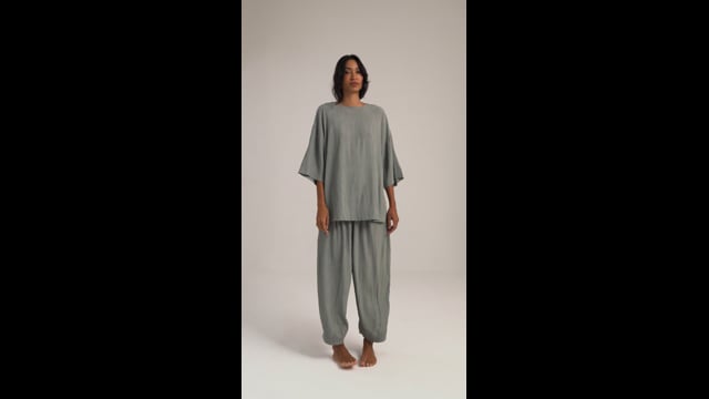 Blusa Gaia Textura Modal Chumbo