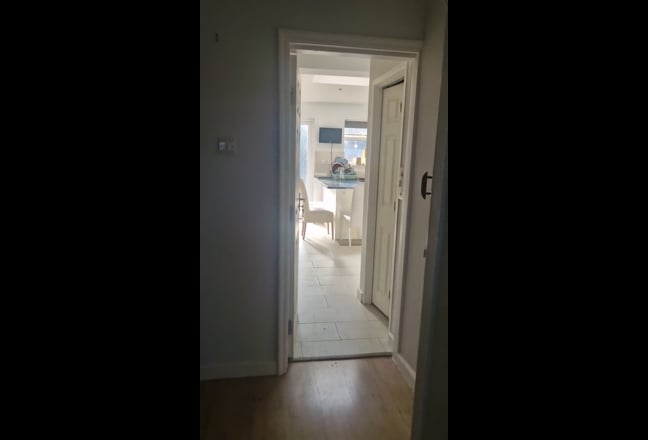 Double room For 600 & 750 pm.  Main Photo