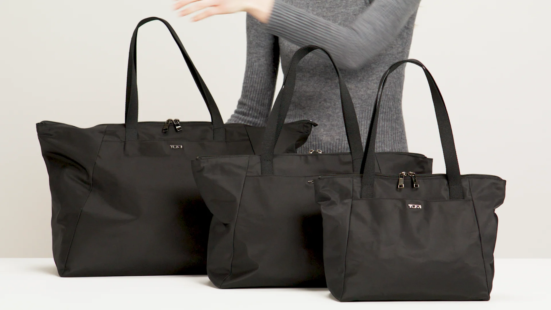 Just In Case Medium Tote in Washed Yellow | Voyageur | TUMI Singapore