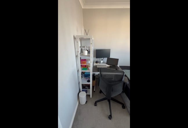 Double room for rent in a spacious 2 bed house Main Photo
