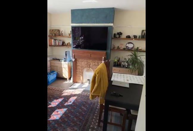 Spacious Double room in relaxed & quiet flat Main Photo