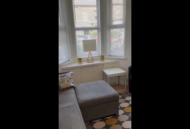  None HMO whole house for rent on Donnybrook st Main Photo