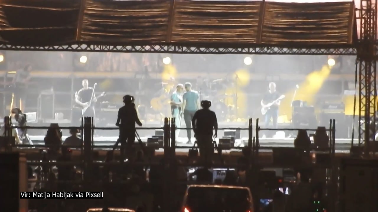 Šahovnice in pivo za sedem evrov: tako bo videti koncert kontroverznega Thompsona