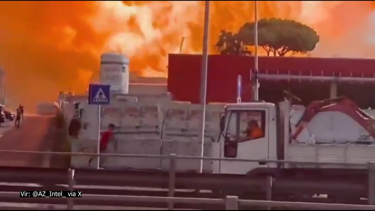 Močna eksplozija in ogromen požar na bencinski črpalki