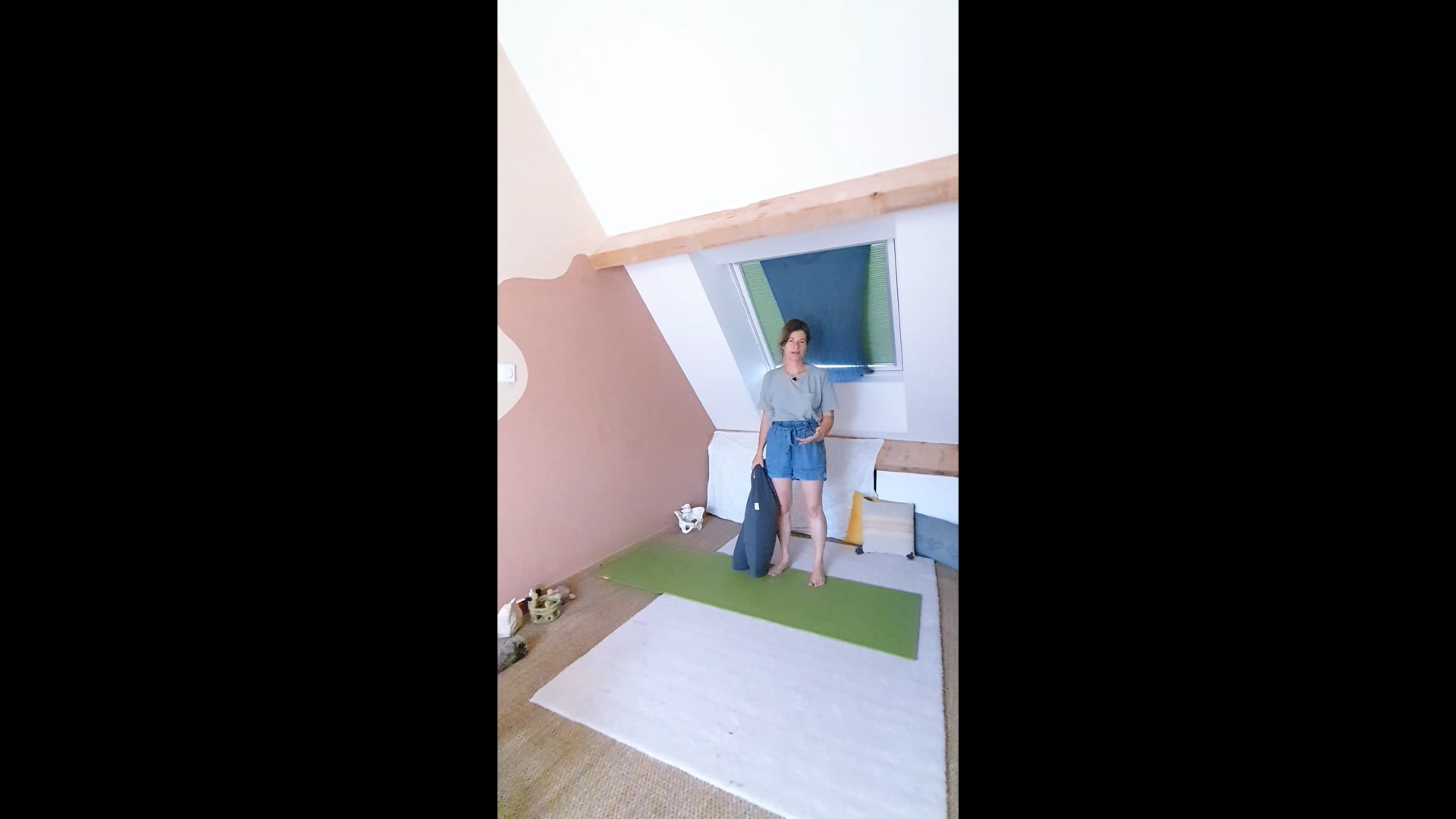 Relax les jambes contre mur