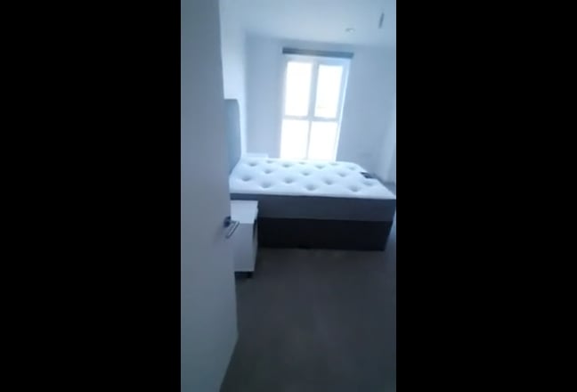 Room in Sociable Flatshare  Main Photo