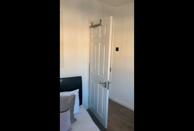 Video 1: Kitchen