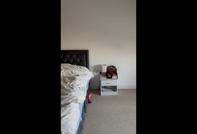 En-suite in Chesterton  Main Photo