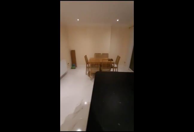 Video 1: Double bed with 2 cupboards