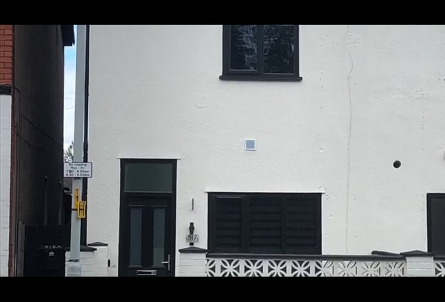 Luxury en-suite double room all bills incl £750 pm Main Photo