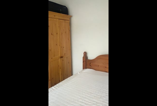 Double  room & ensuite available September  Main Photo