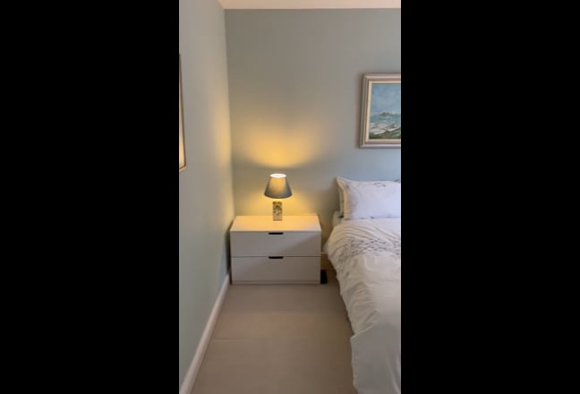 Spacious Double Room. Own Bathroom. House share.  Main Photo