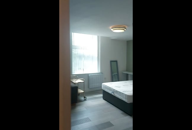 Charming studio flat  Main Photo