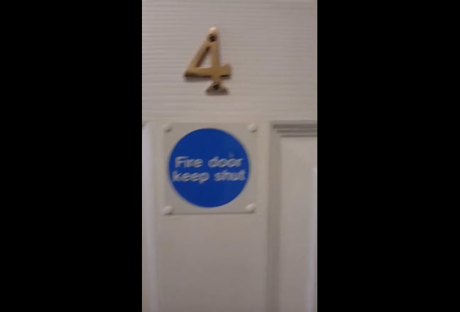 Video 1: Double en suite