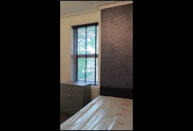 Studio Room with Ensuite & Private Garden Main Photo