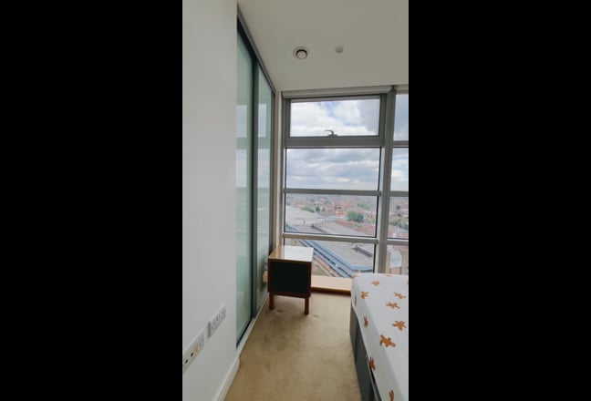 Double Room - 2 bed - 2 bath Flat - Ilford  Main Photo