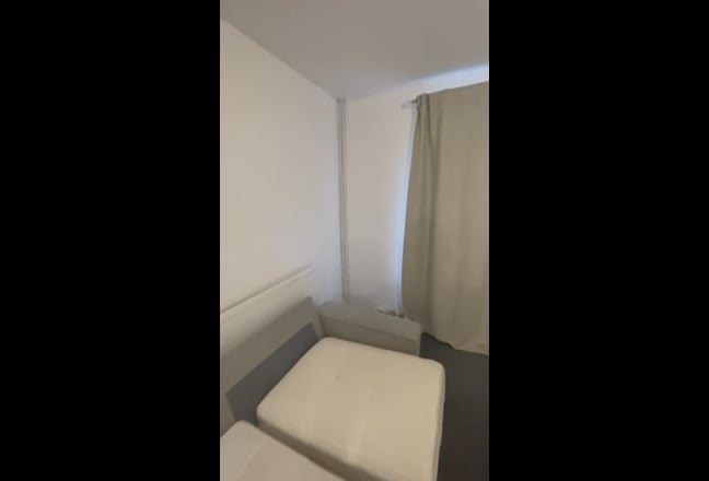 🏠 Spacious 5 Bedroom House to Let- Hemel Hempstead Main Photo