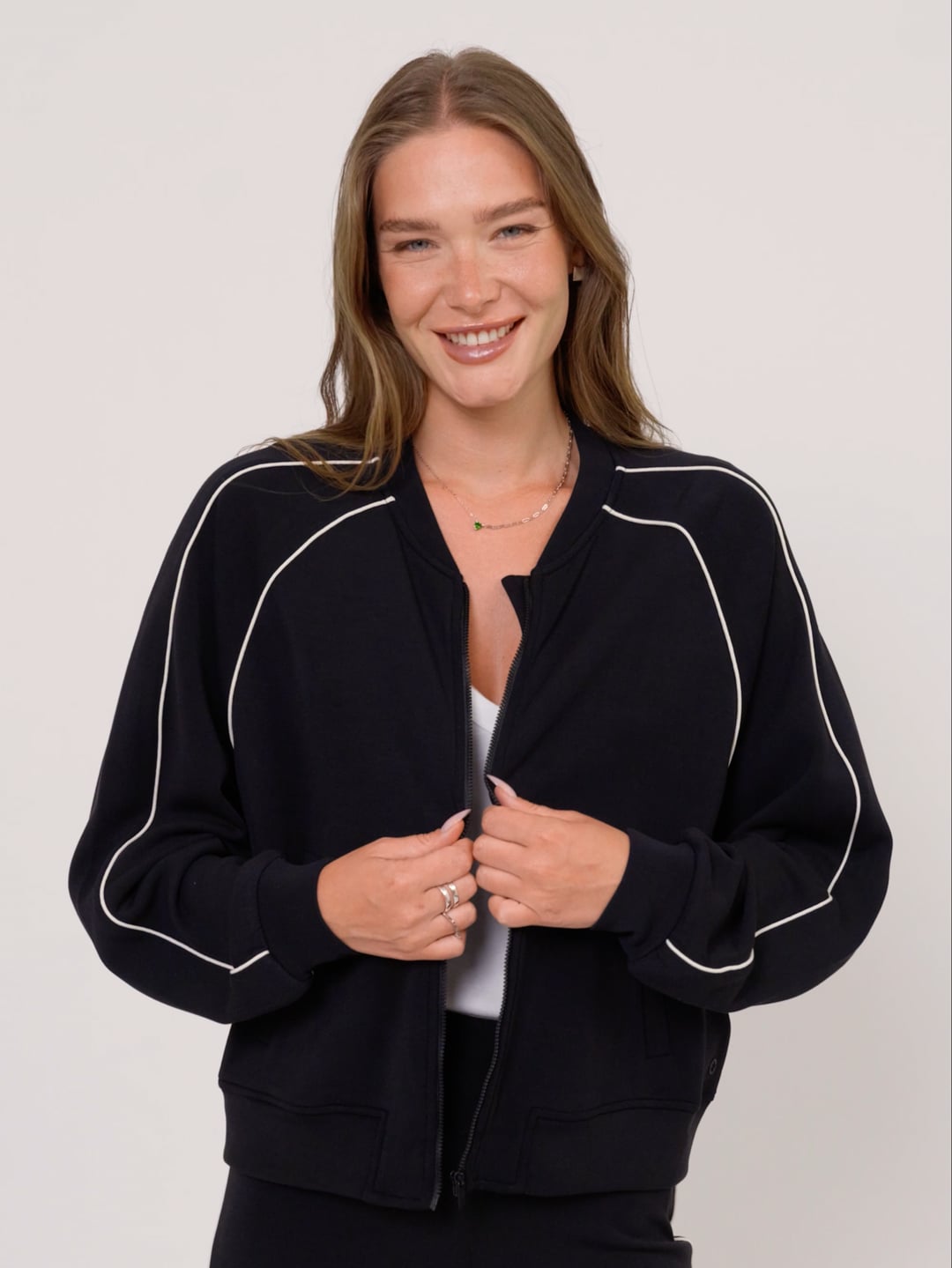 מכנסי טייץ מתרחבים