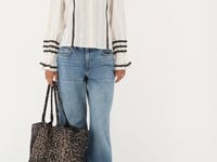 Beige embroidery blouse with side stripes | My Jewellery