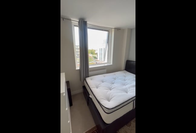 Video 1: Bedroom view 1