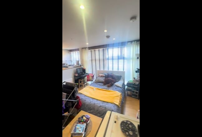 Fab Studio apartment on New Cross Road Main Photo