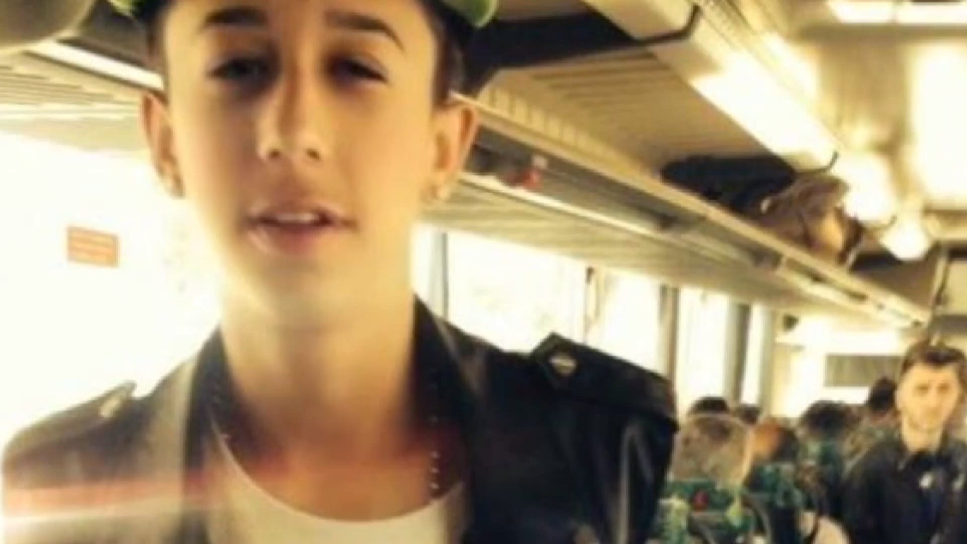 Evaso dopo la laurea, rabbia fra i parenti delle vittime della strage