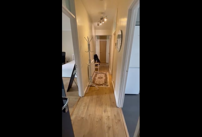 Amazing Clean and Spacious Flat in the city Main Photo
