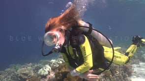 0529_scuba diver girl with vintage mask
