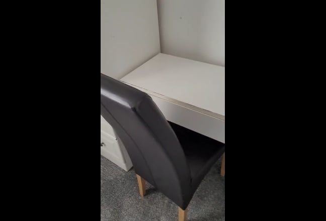 Double room, stone throw from North Manchester hos Main Photo
